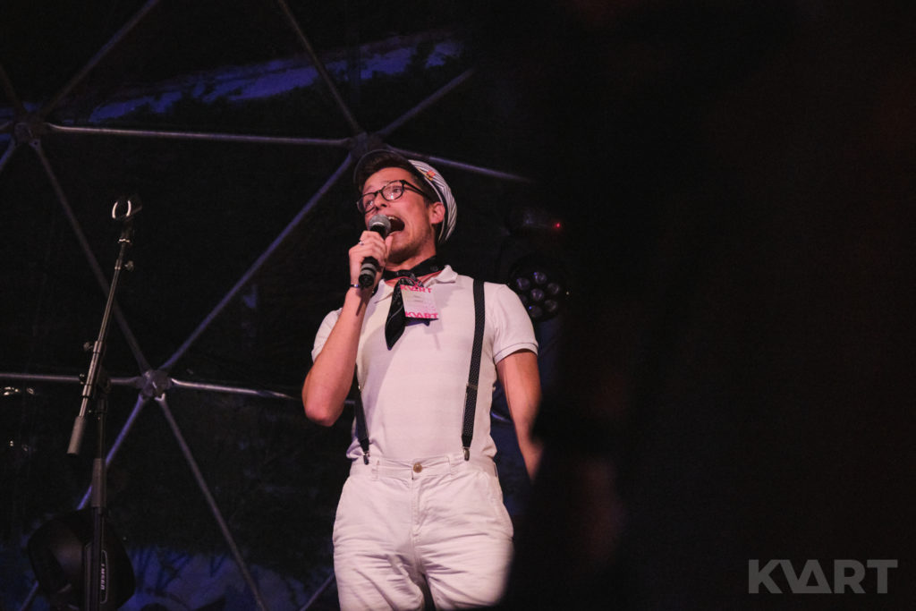 Pjevaj na KVART karaokama by Eurodesk!