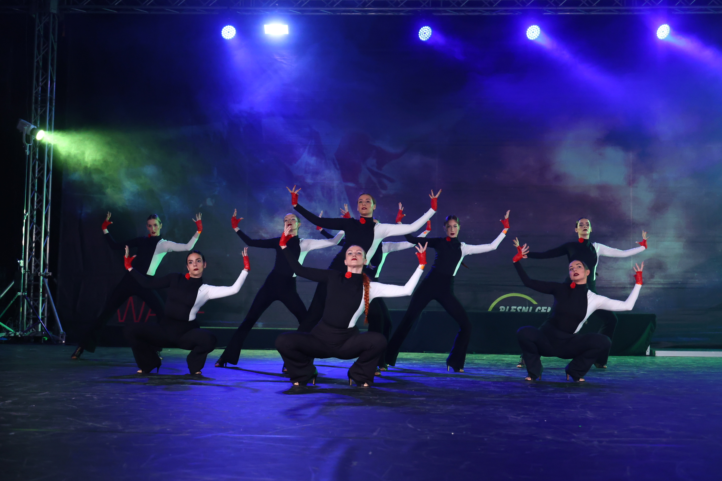 MANTRA sprema plesni show na KVART-u!