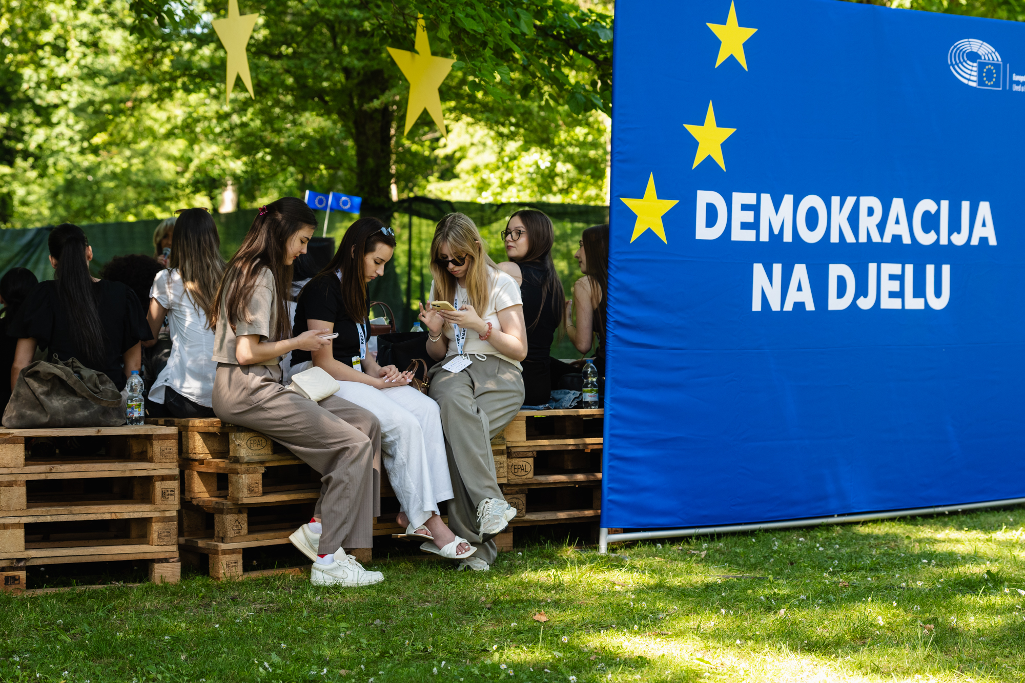Europska komisija otvorila javno savjetovanje o budućoj EU Strategiji za mlade nakon 2027. godine